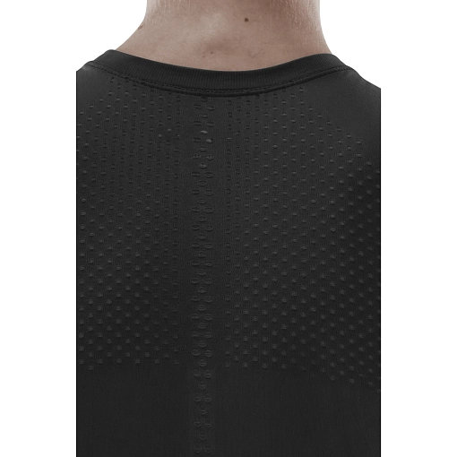 Женская футболка CEP ультралёгкая с длинными рукавами