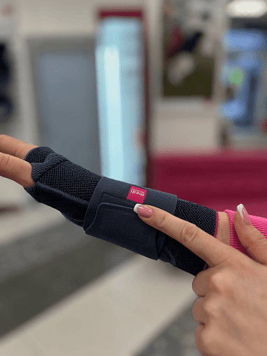 Бандаж на лучезапястный сустав Manumed active