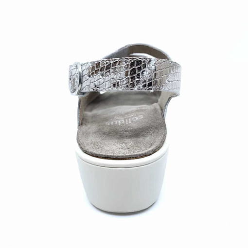 Сандалии летние женские Gina серебристые