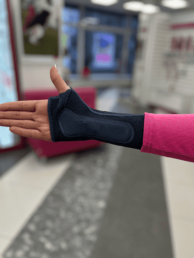 Бандаж на лучезапястный сустав Manumed active