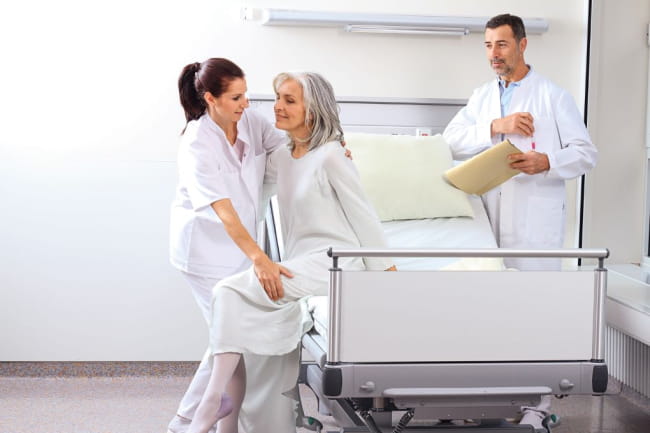 Для чего на операцию нужны чулки?