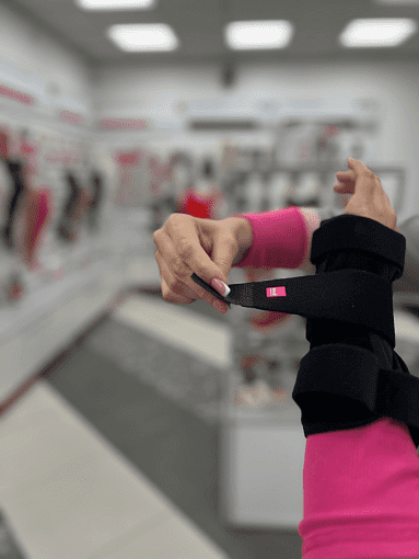 Шина для запястья MANUMED